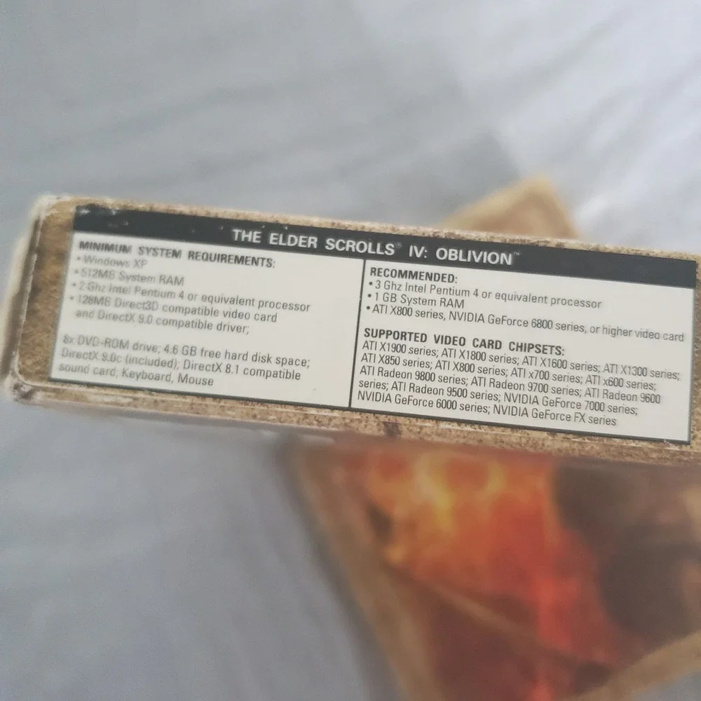 The Elder‎ Scrolls IV Oblivion Collector's Edition PC Game Bonus DVD Book Map